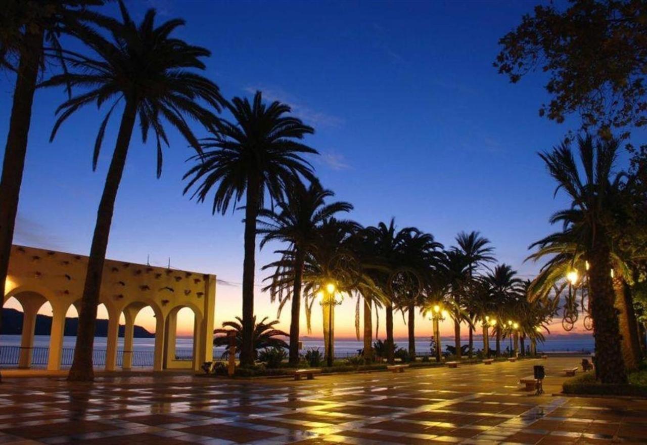 Valparaiso - Burriana Beach Нерха Екстериор снимка